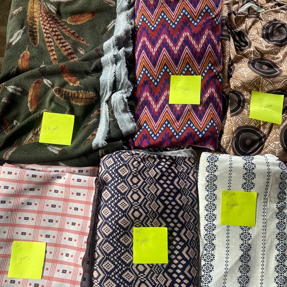 Assorted Patterned Fabrics - Picture 5 of 6